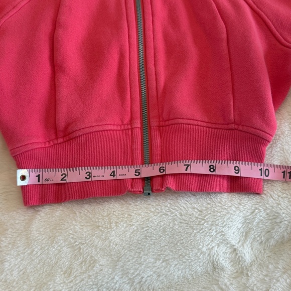 Lululemon CROPPED Scuba Full-Zip Hoodie - Picture 7 of 15